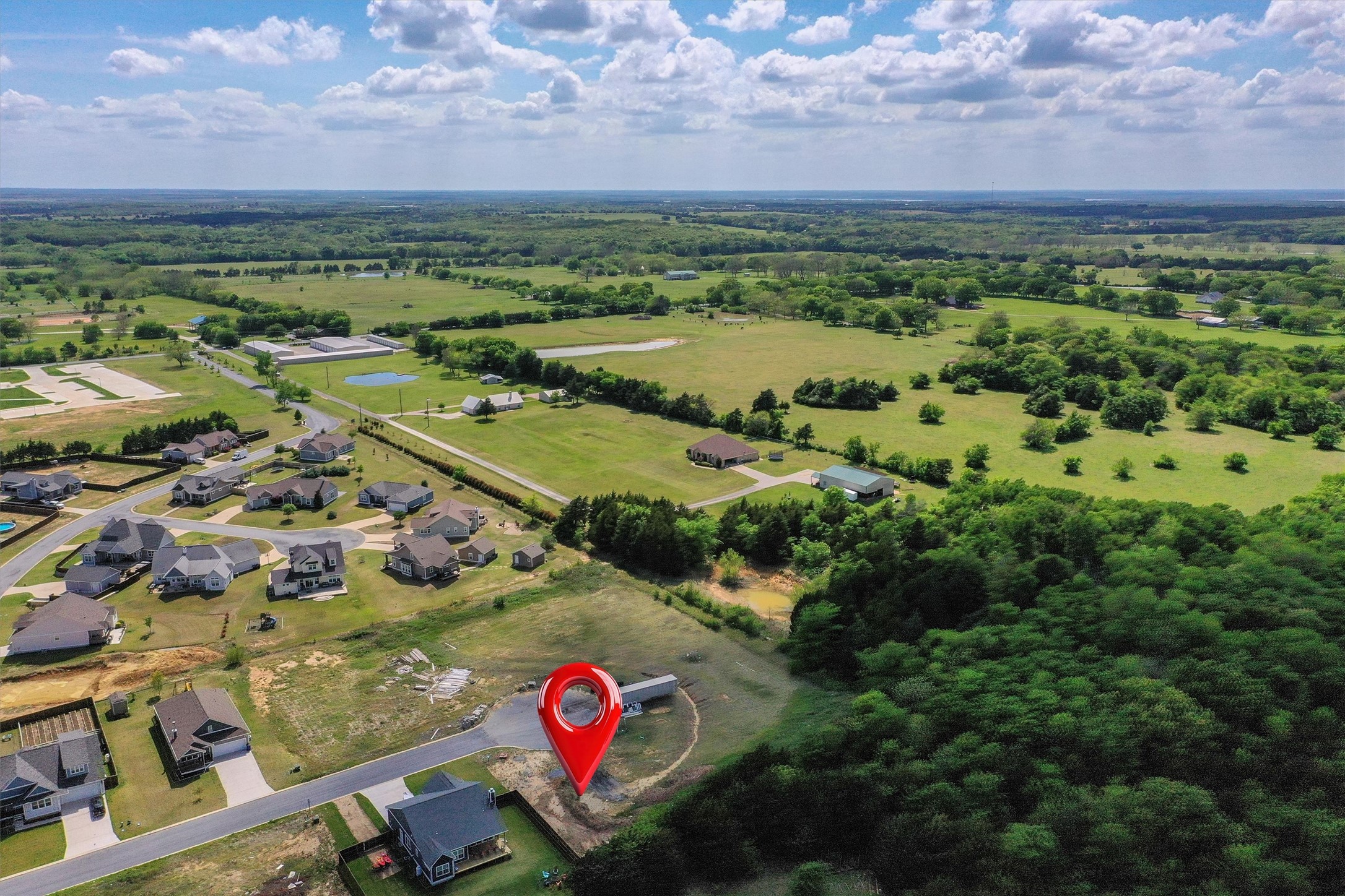 380 Whispering Meadow Boulevard Pottsboro TX 75076
