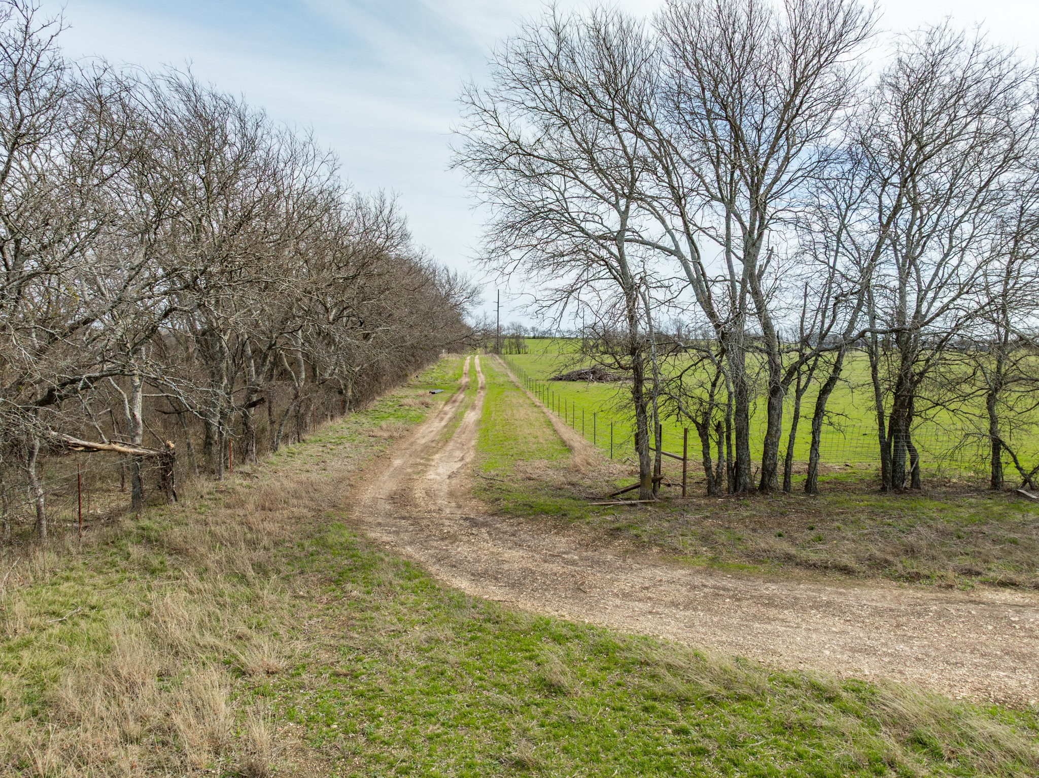 325 Hcr 4264 Bynum TX 76631