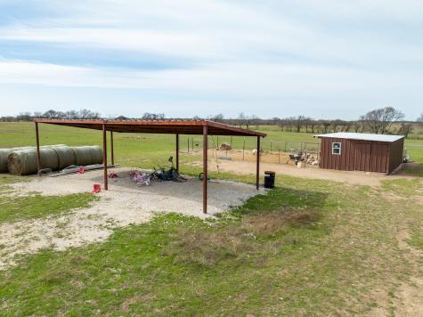 325 Hcr 4264 Bynum TX 76631