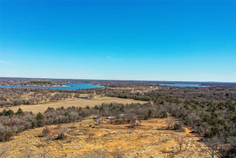 594 Carter Lake Drive Bowie TX 76230