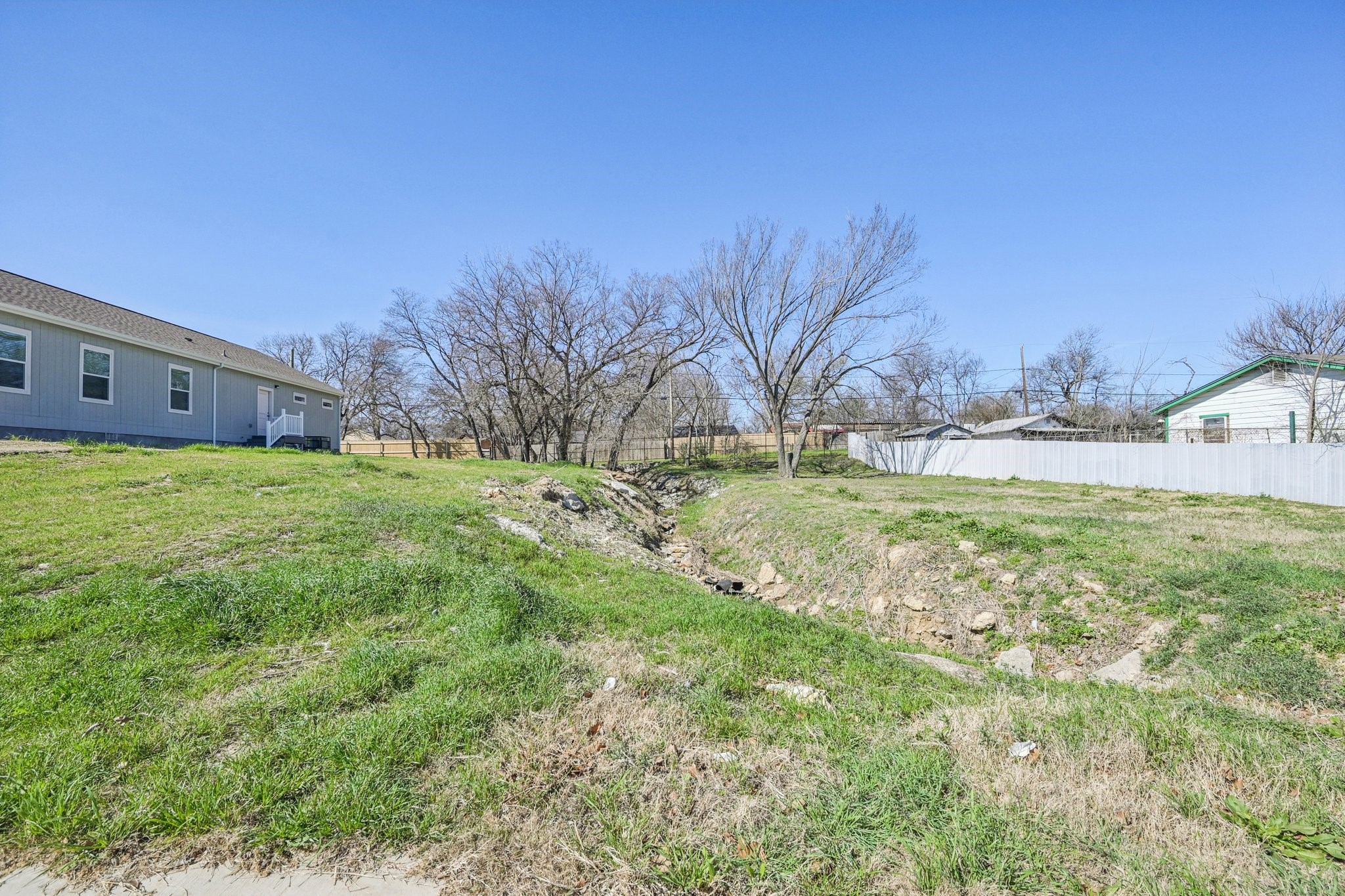 2016 Belzise Terrace Fort Worth TX 76104