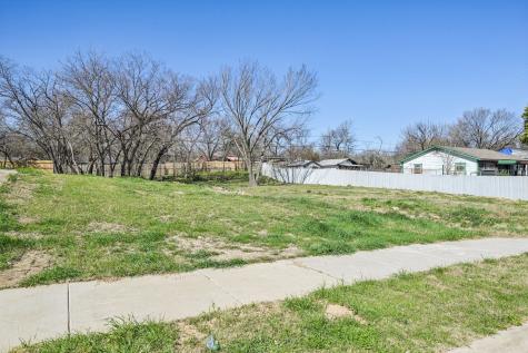 2016 Belzise Terrace Fort Worth TX 76104