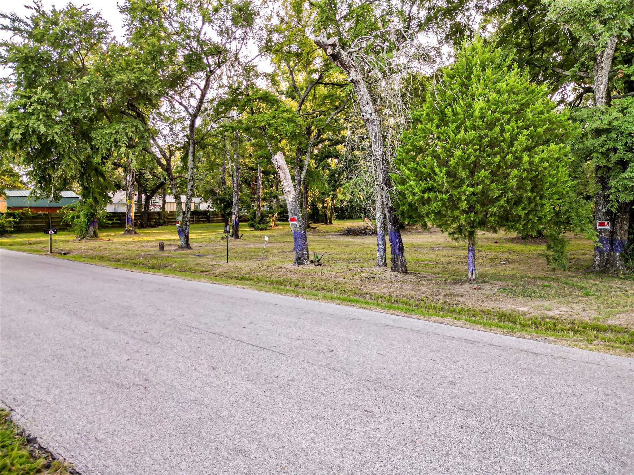 208 N Old Indian Trail Tool TX 75143