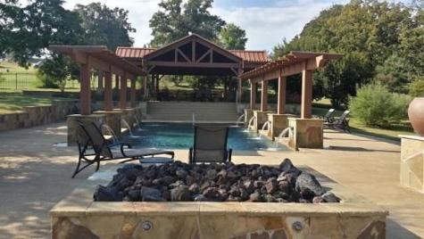 302/303 Lago Vista Drive Athens TX 75752