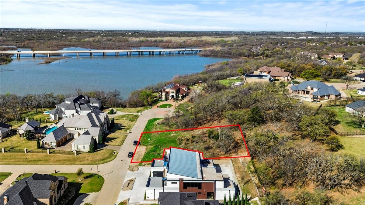 2309 Oak Bluff Corinth TX 76210