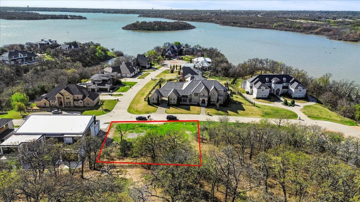 2309 Oak Bluff Corinth TX 76210