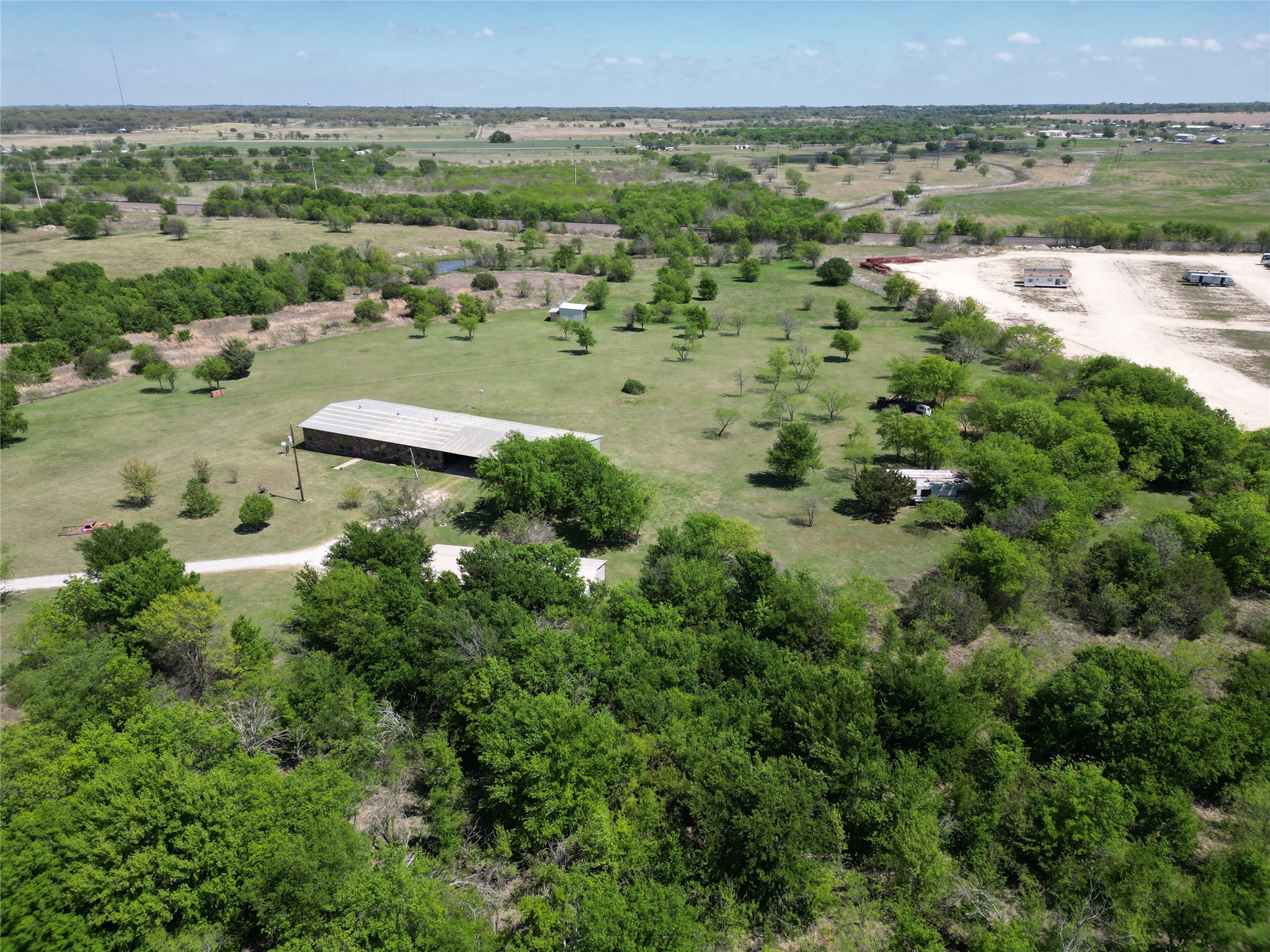 2101 Ridgeview Drive Cleburne TX 76033