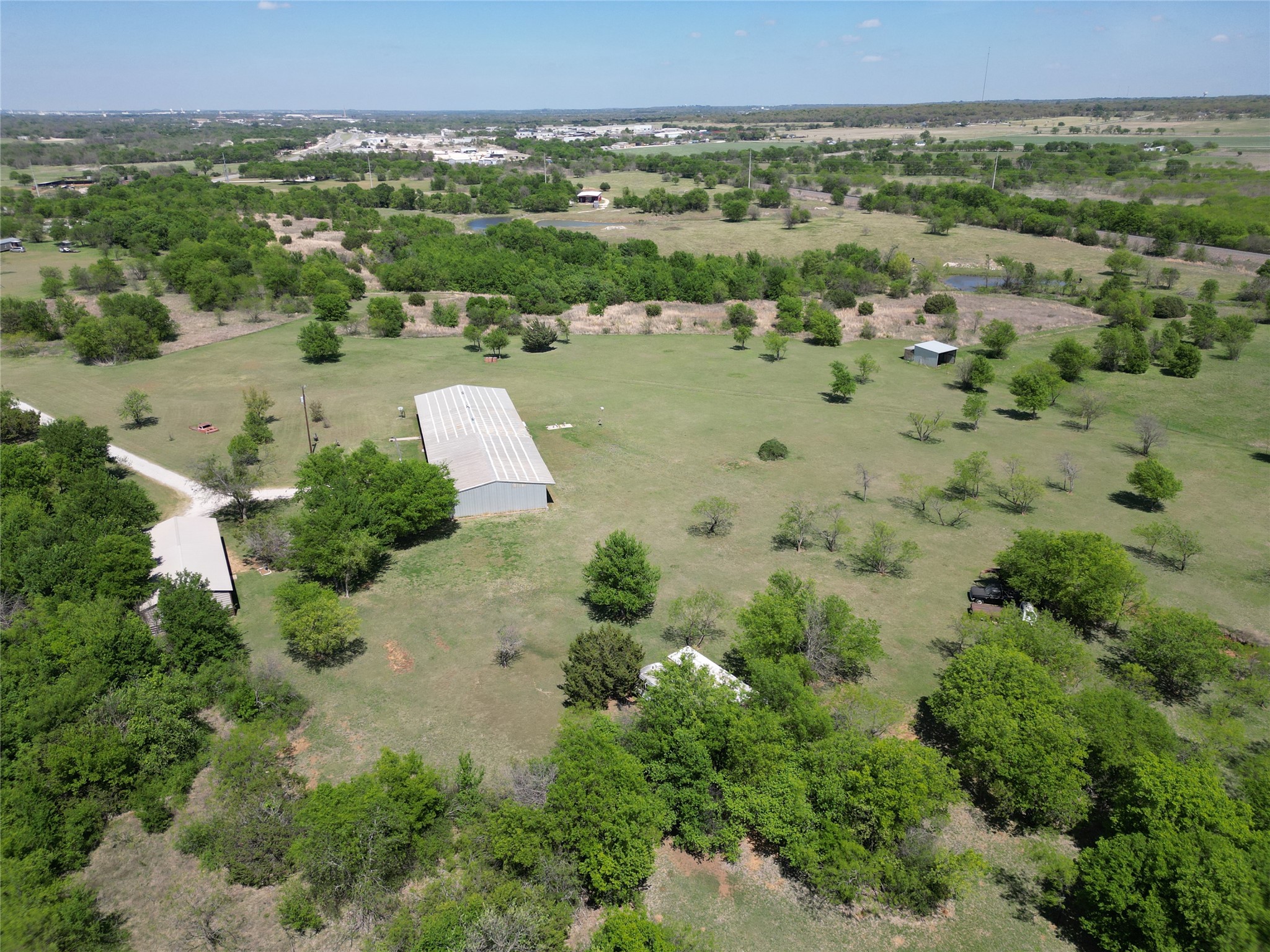 2101 Ridgeview Drive Cleburne TX 76033