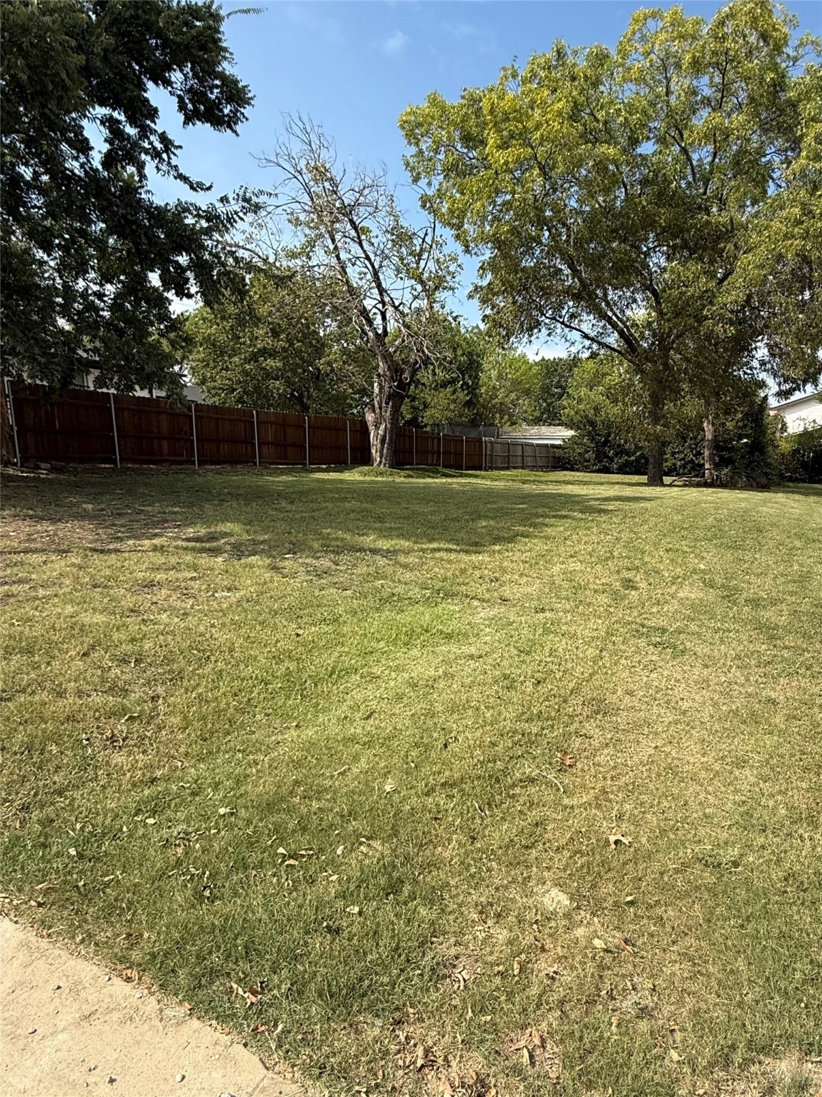 1102 W Erwin Avenue Mckinney TX 75069
