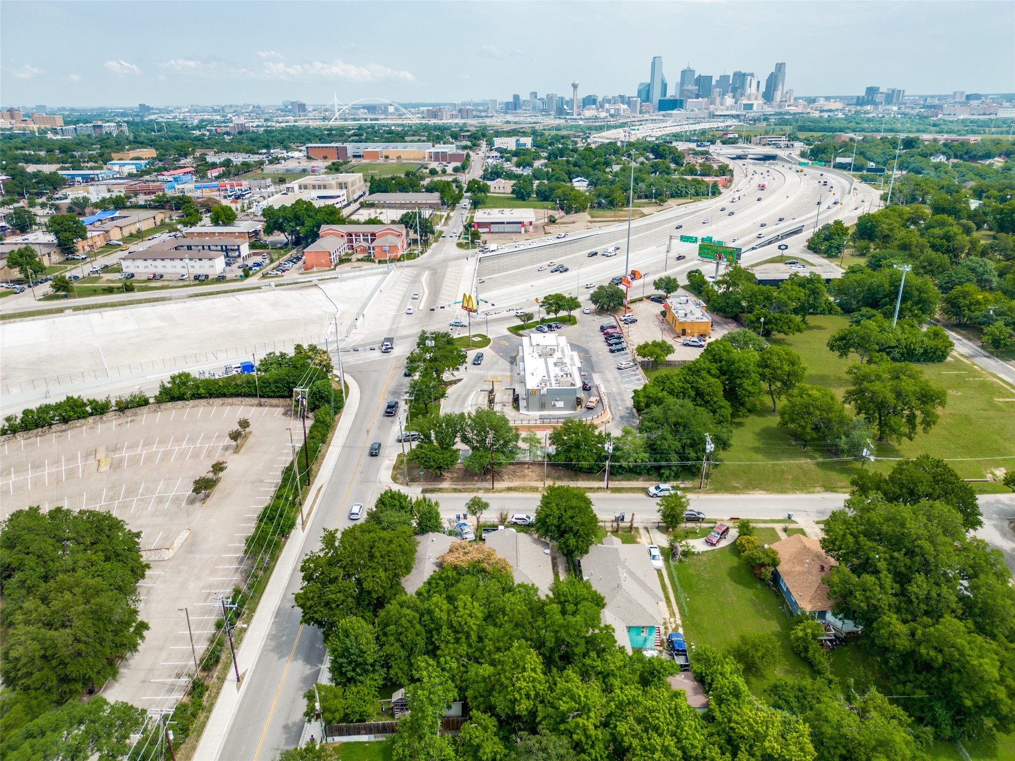 810 E 12th Street Dallas TX 75203