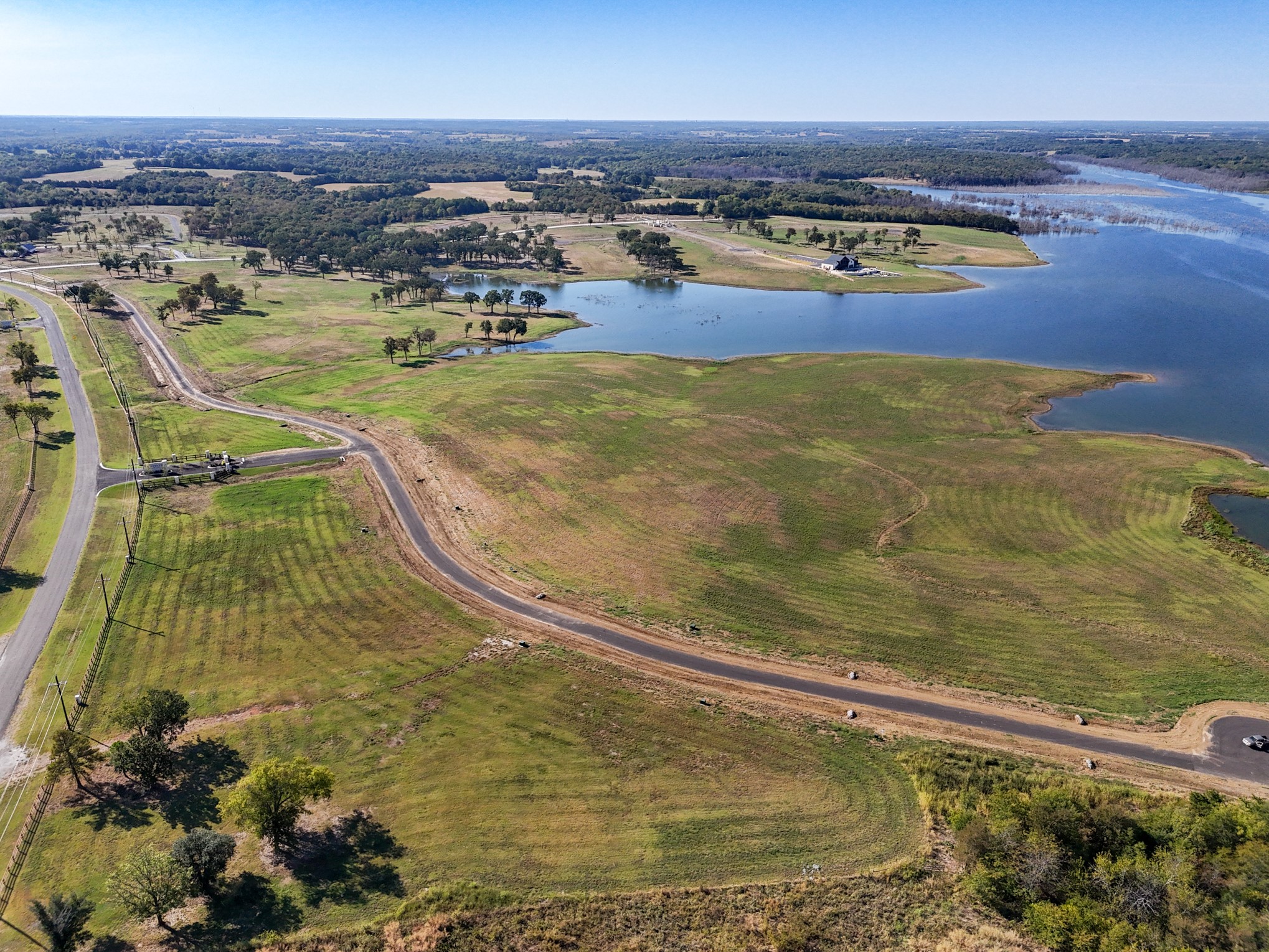 527 Lakeshore Terrace Windom TX 75492
