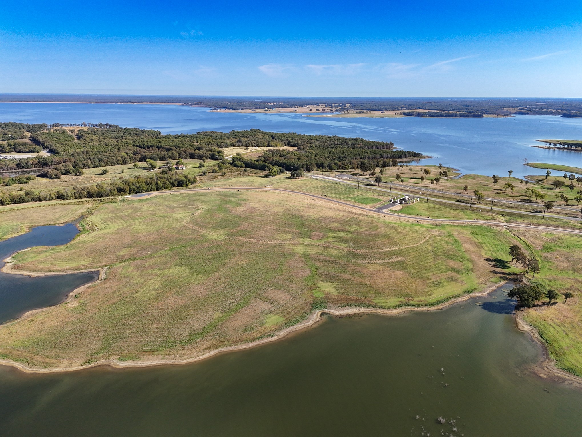 527 Lakeshore Terrace Windom TX 75492