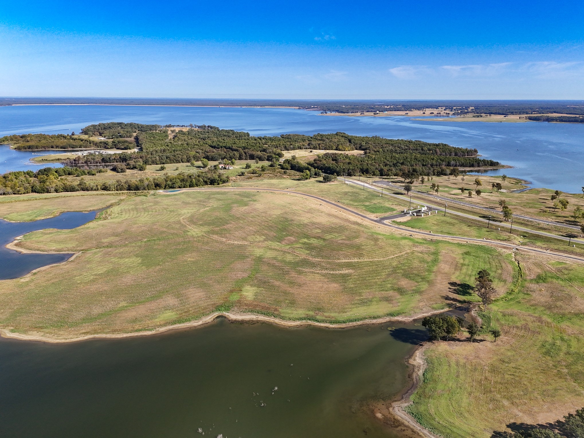 527 Lakeshore Terrace Windom TX 75492