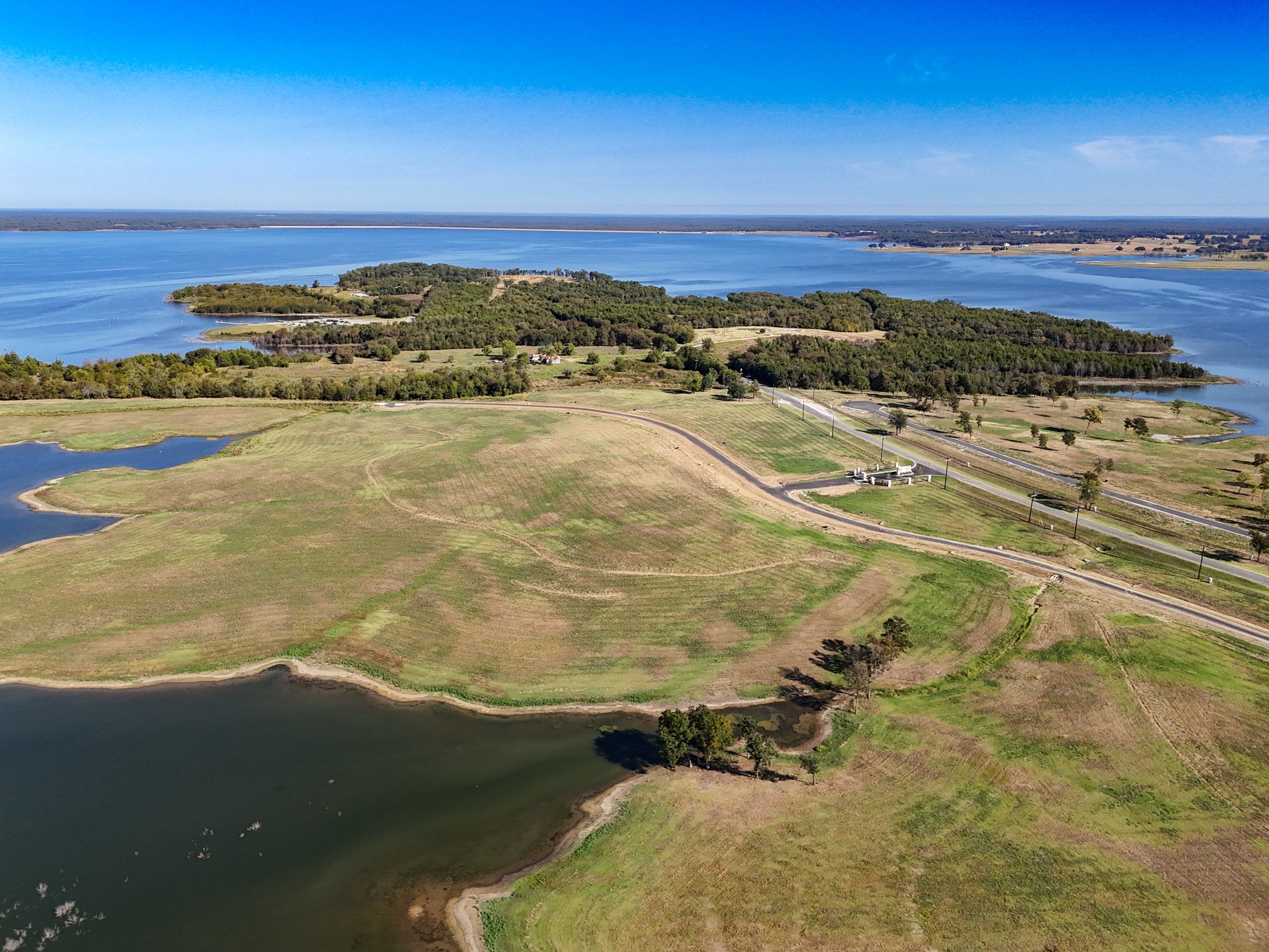 527 Lakeshore Terrace Windom TX 75492