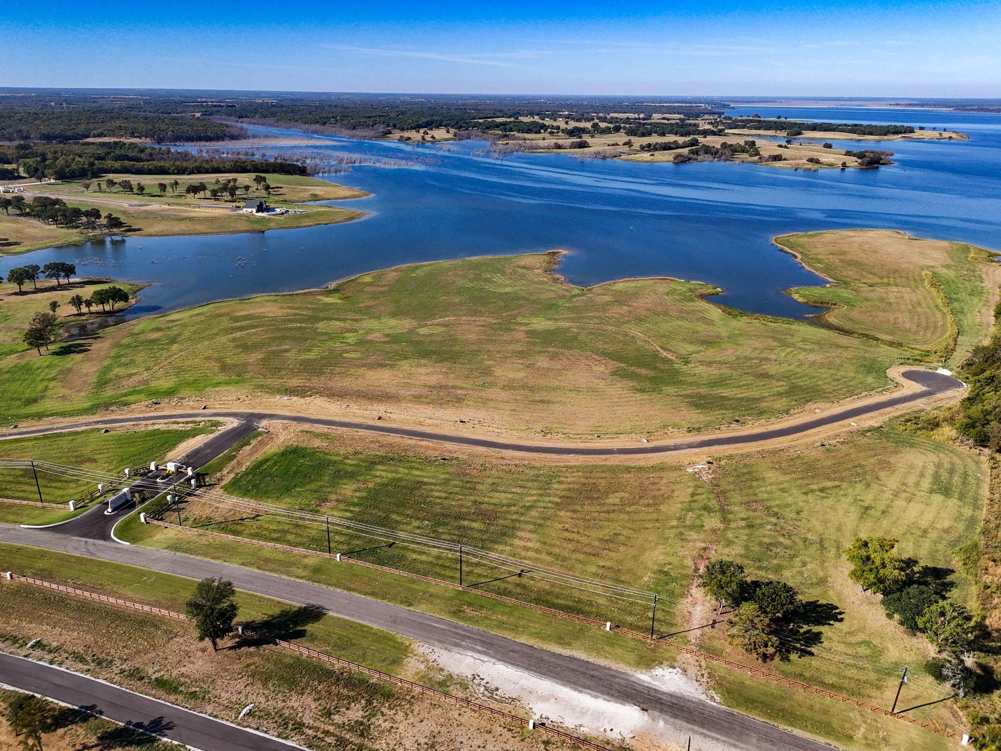 527 Lakeshore Terrace Windom TX 75492