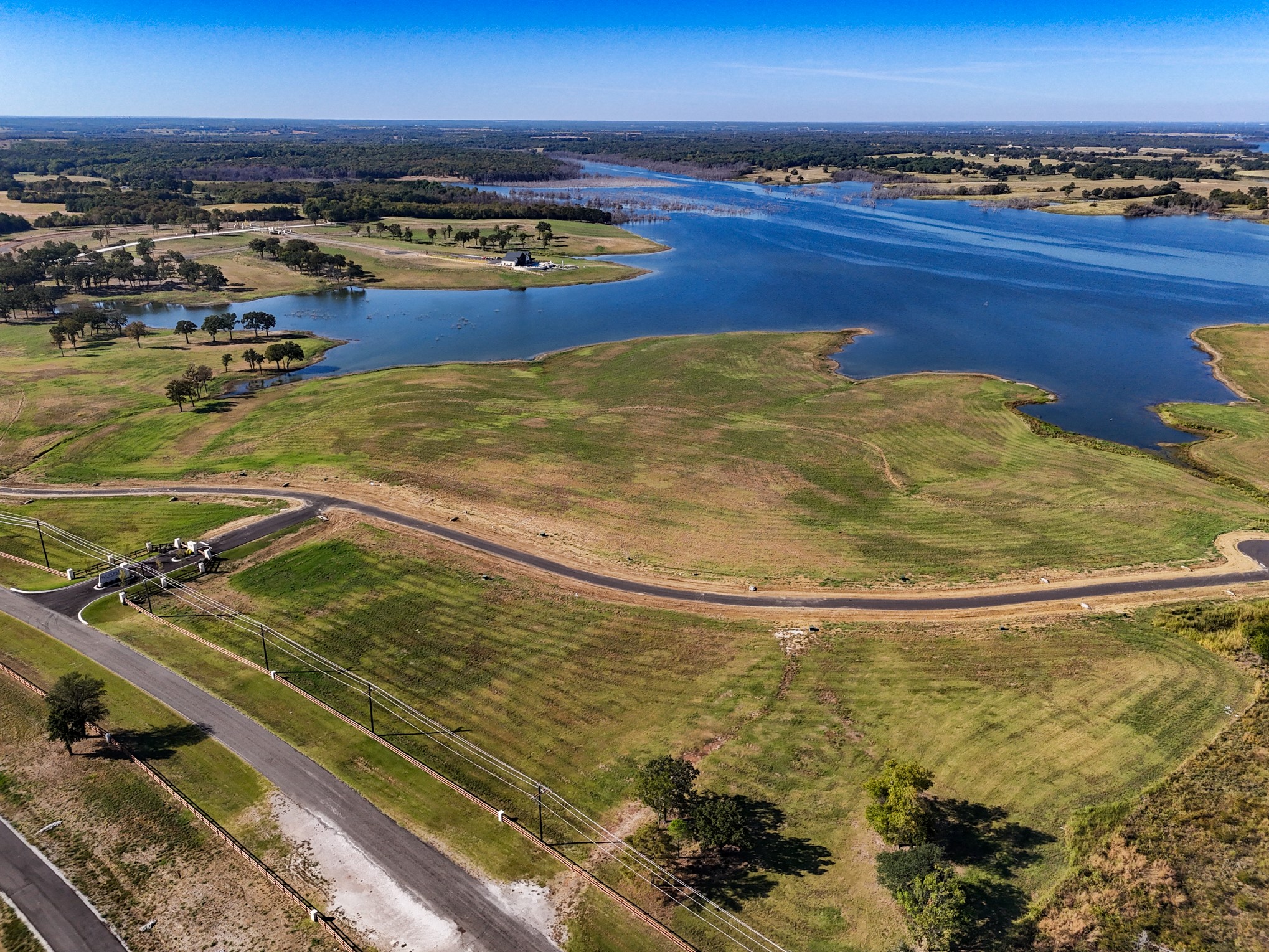 527 Lakeshore Terrace Windom TX 75492