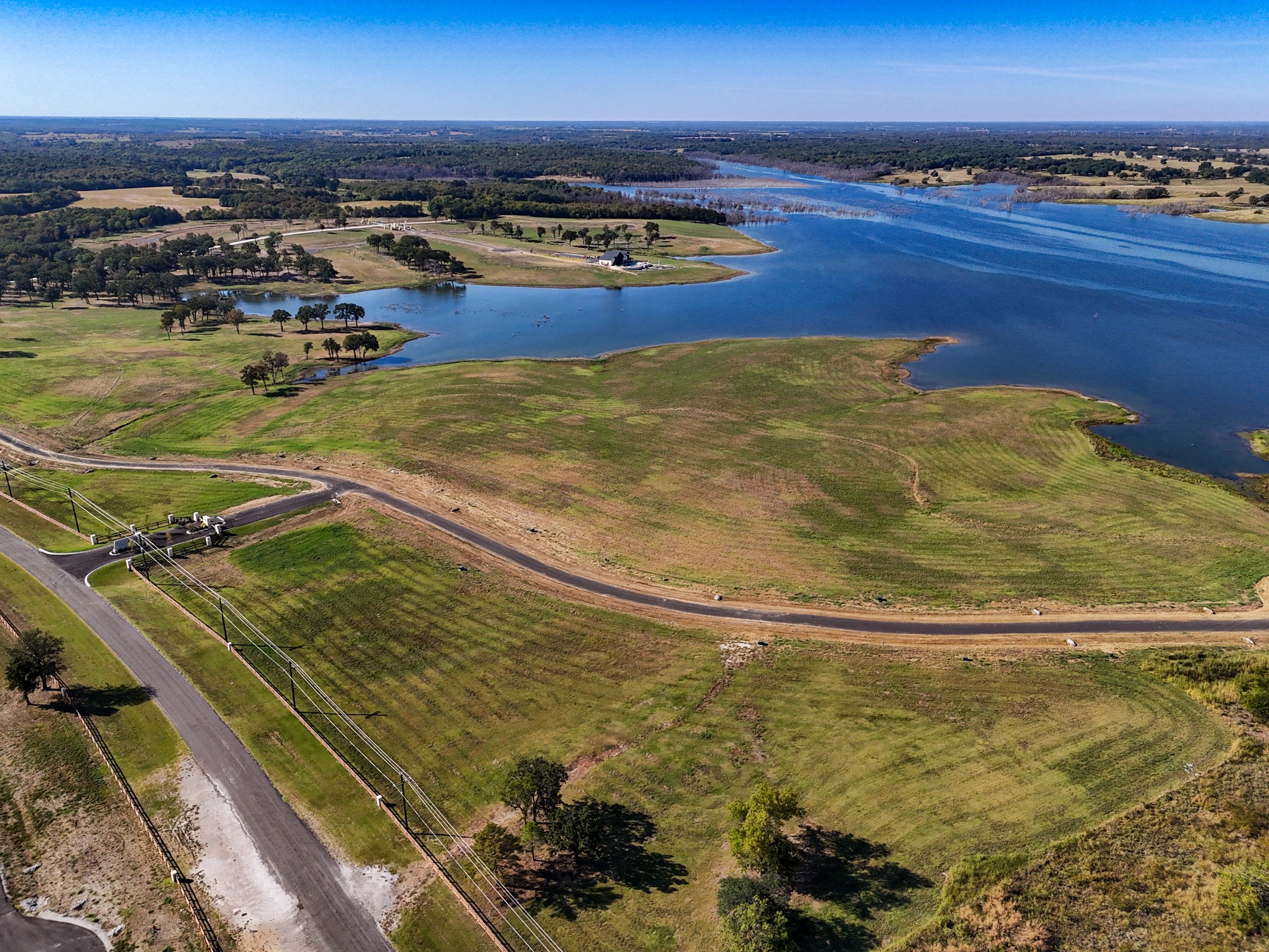 527 Lakeshore Terrace Windom TX 75492
