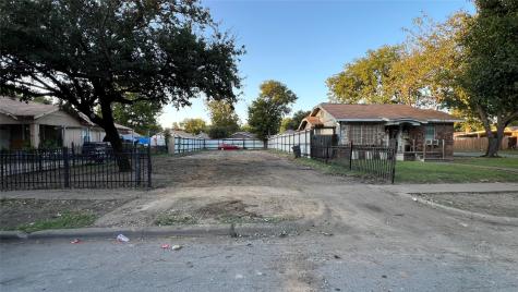 2923 Reynolds Avenue Dallas TX 75223
