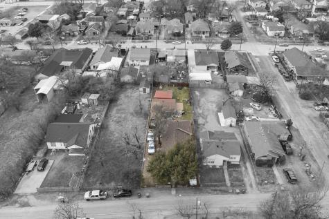 1639 Neal Street Dallas TX 75208