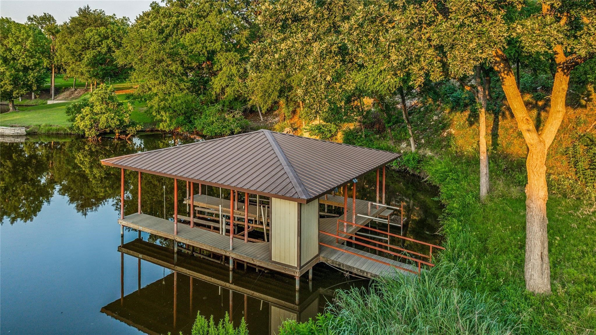 103 S River Oak Court Weatherford TX 76087