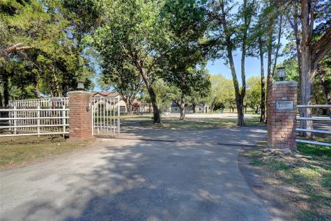 1285 Shady Oaks Drive Southlake TX 76092