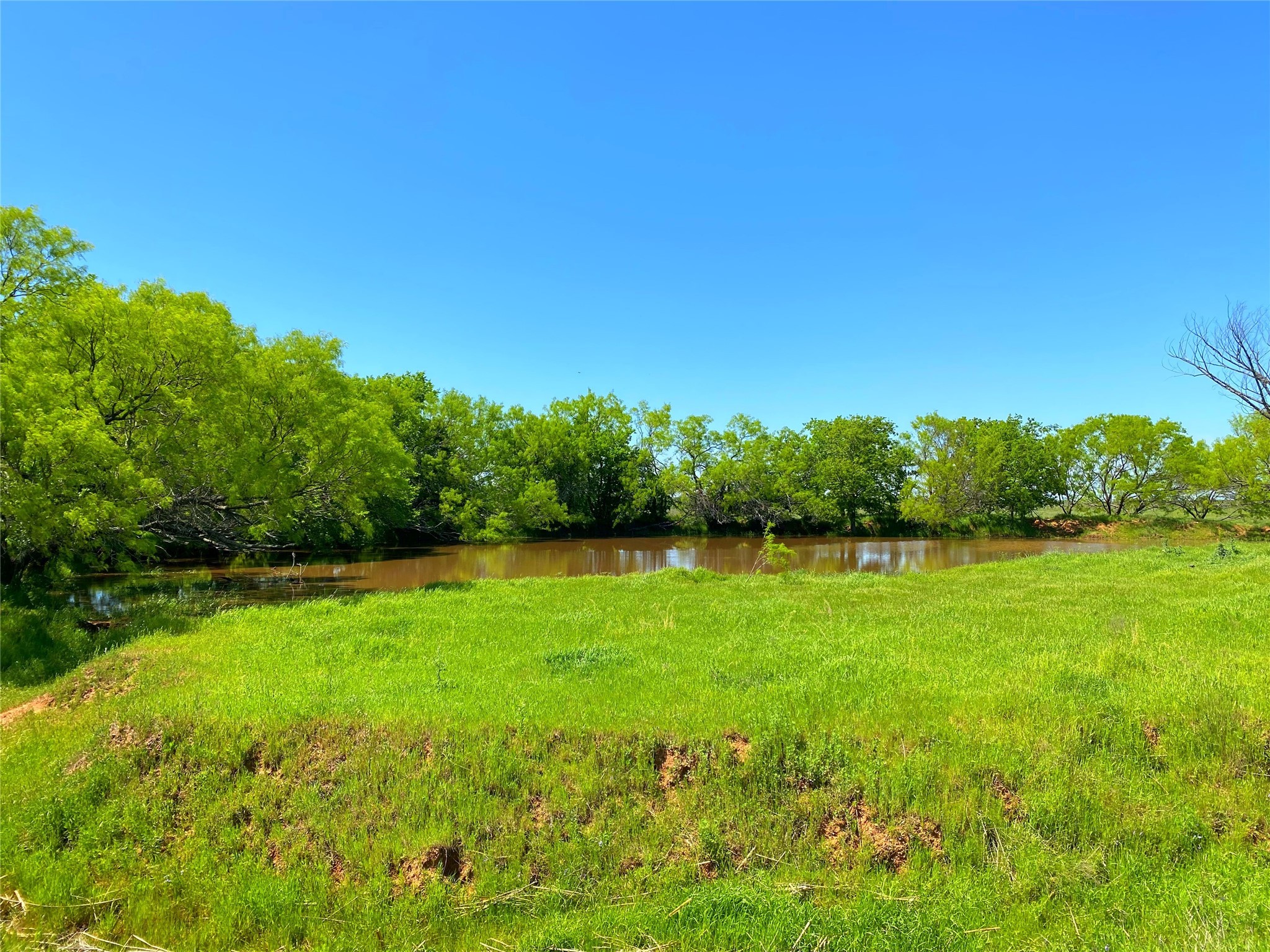 2683 N Highway 81 Bowie TX 76230