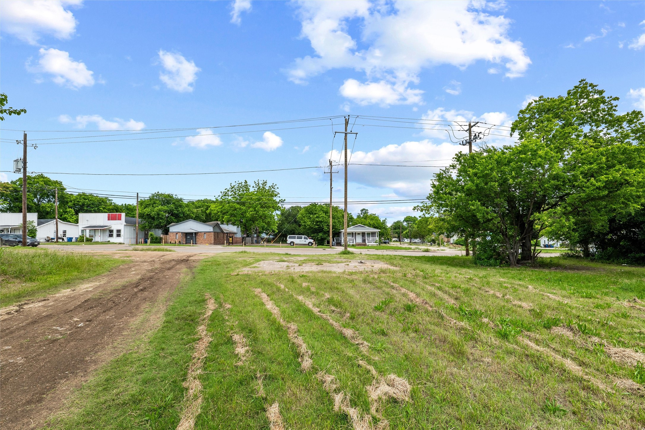 2512 E Ann Arbor Avenue Dallas TX 75216