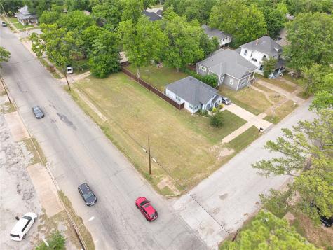 930 S Mirick Avenue Denison TX 75020