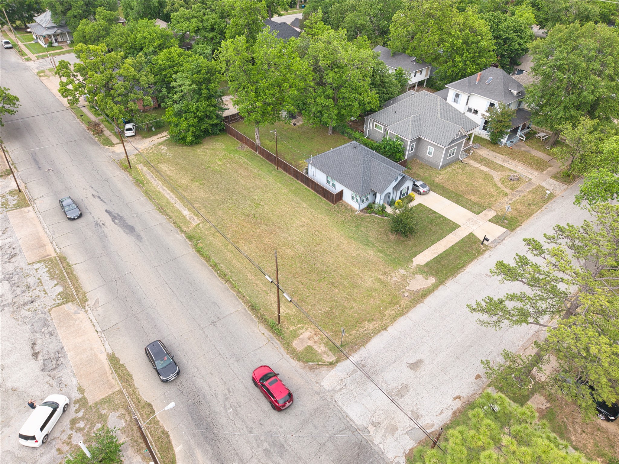 930 S Mirick Avenue Denison TX 75020