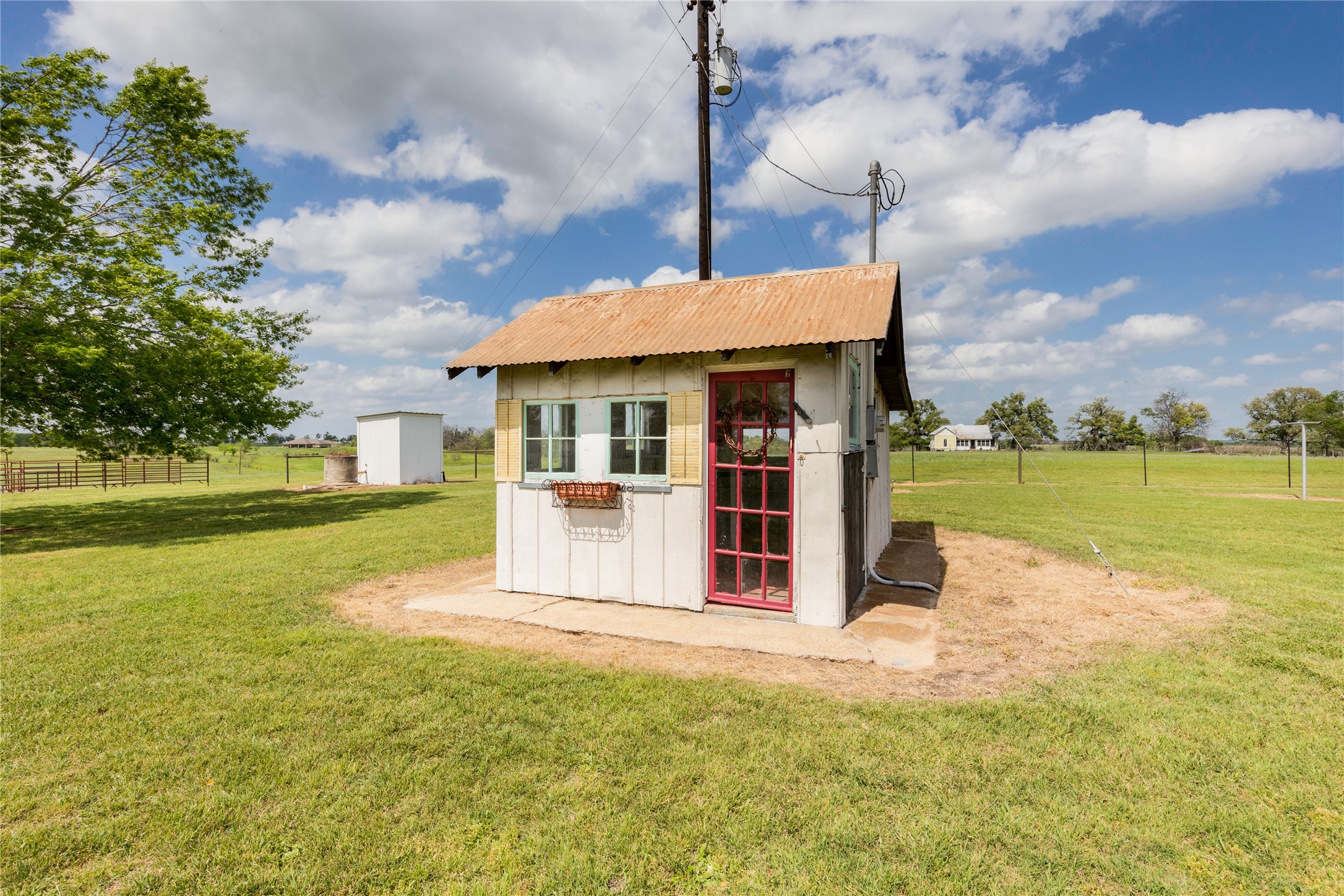 730 County Road 226a Cameron TX 76520