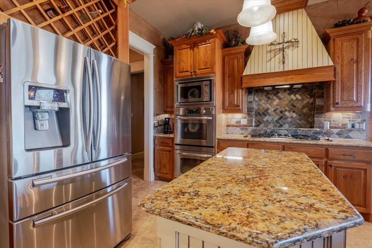 11918 Riek Road Krum TX 76249
