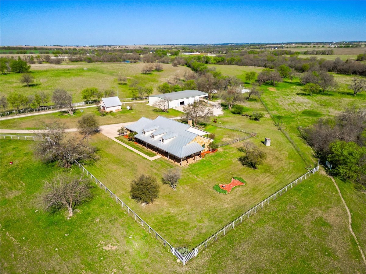 11918 Riek Road Krum TX 76249