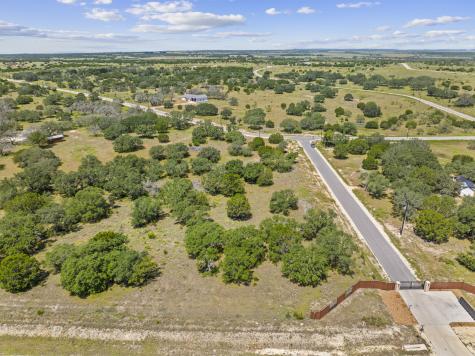 Lot 170 Heartleaf Lampasas TX 76550