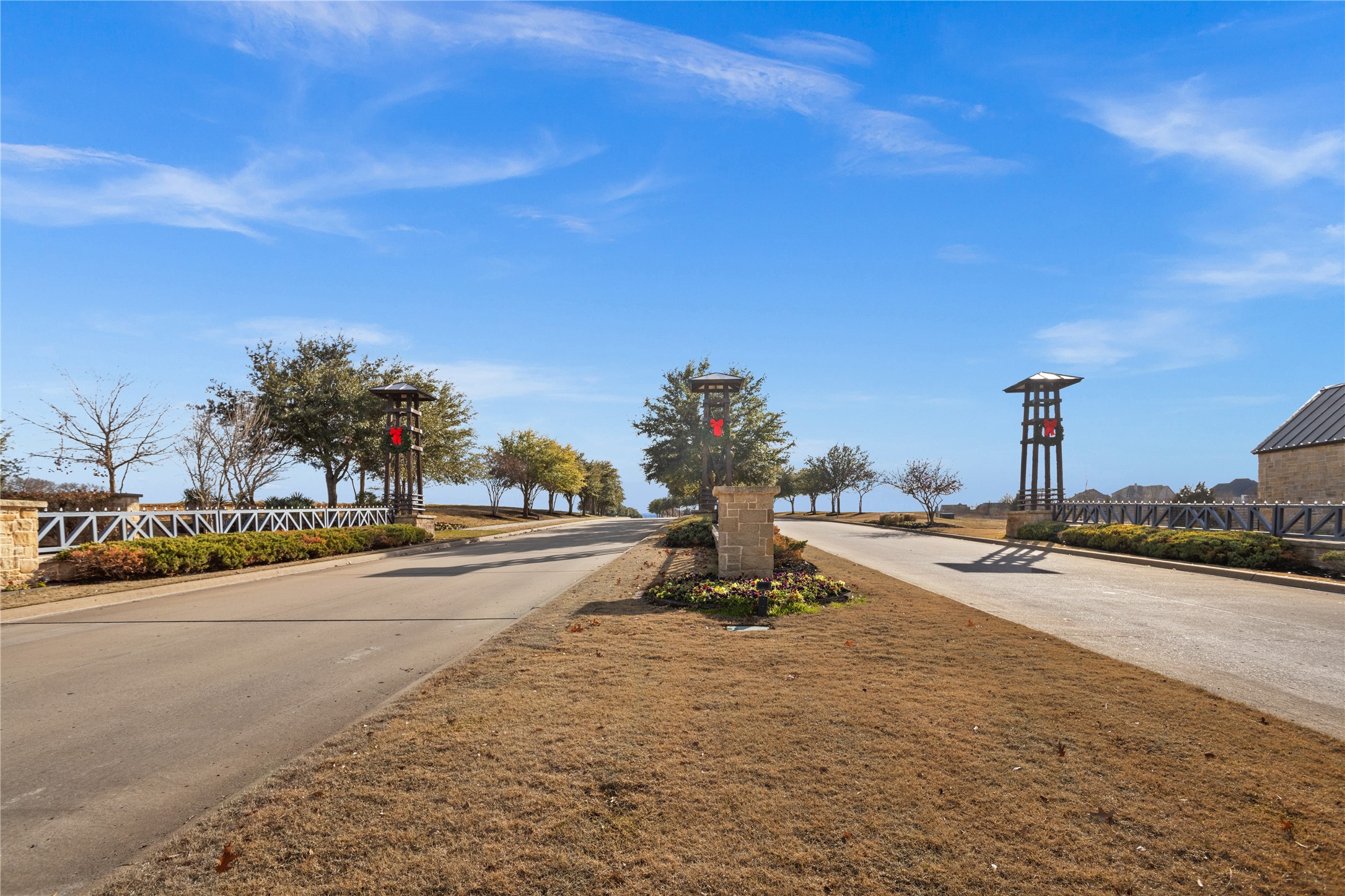 1701 Eagle Glen Pass Gunter TX 75058
