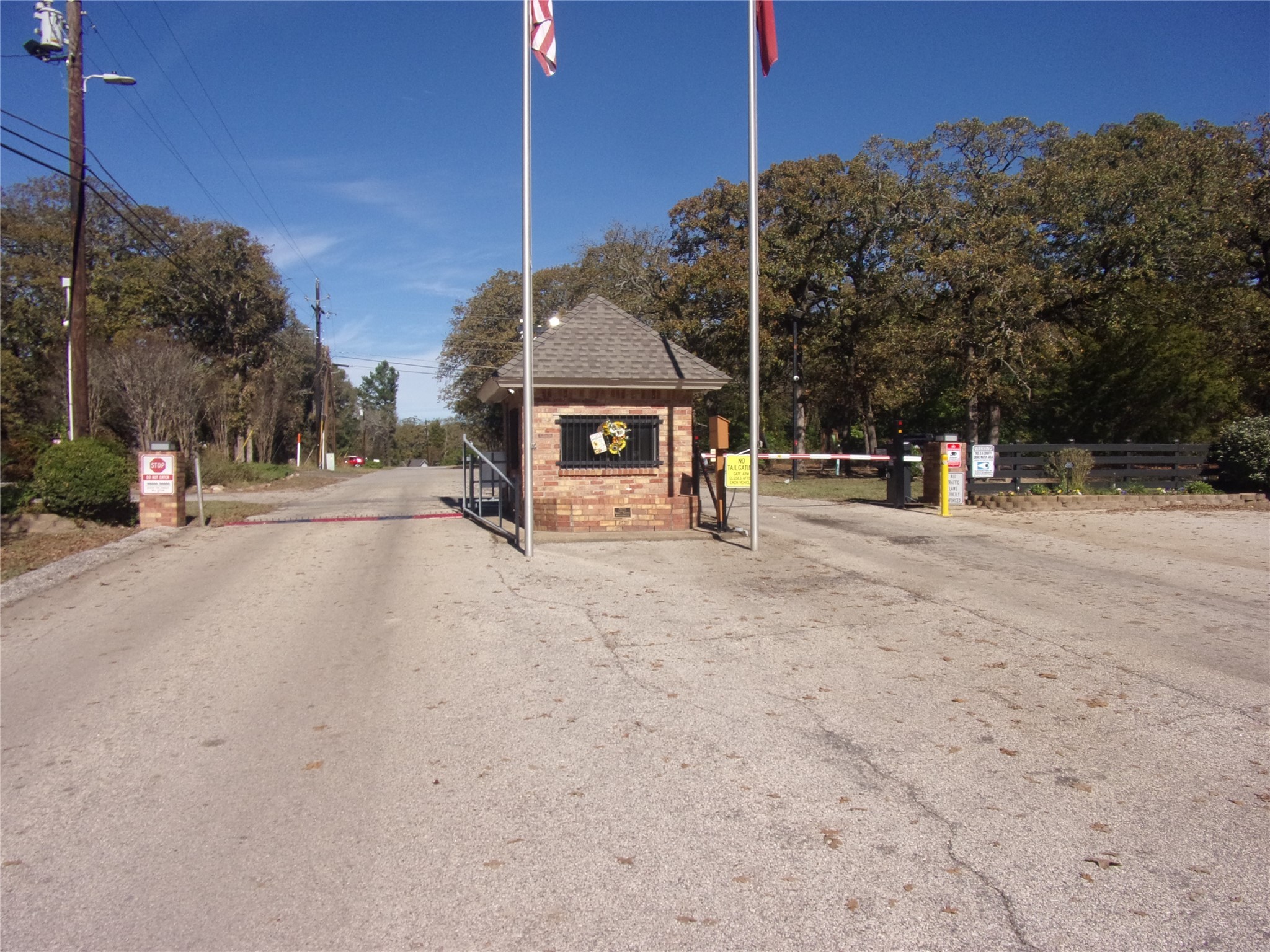 555 And 559 Holly Glen Murchison TX 75778