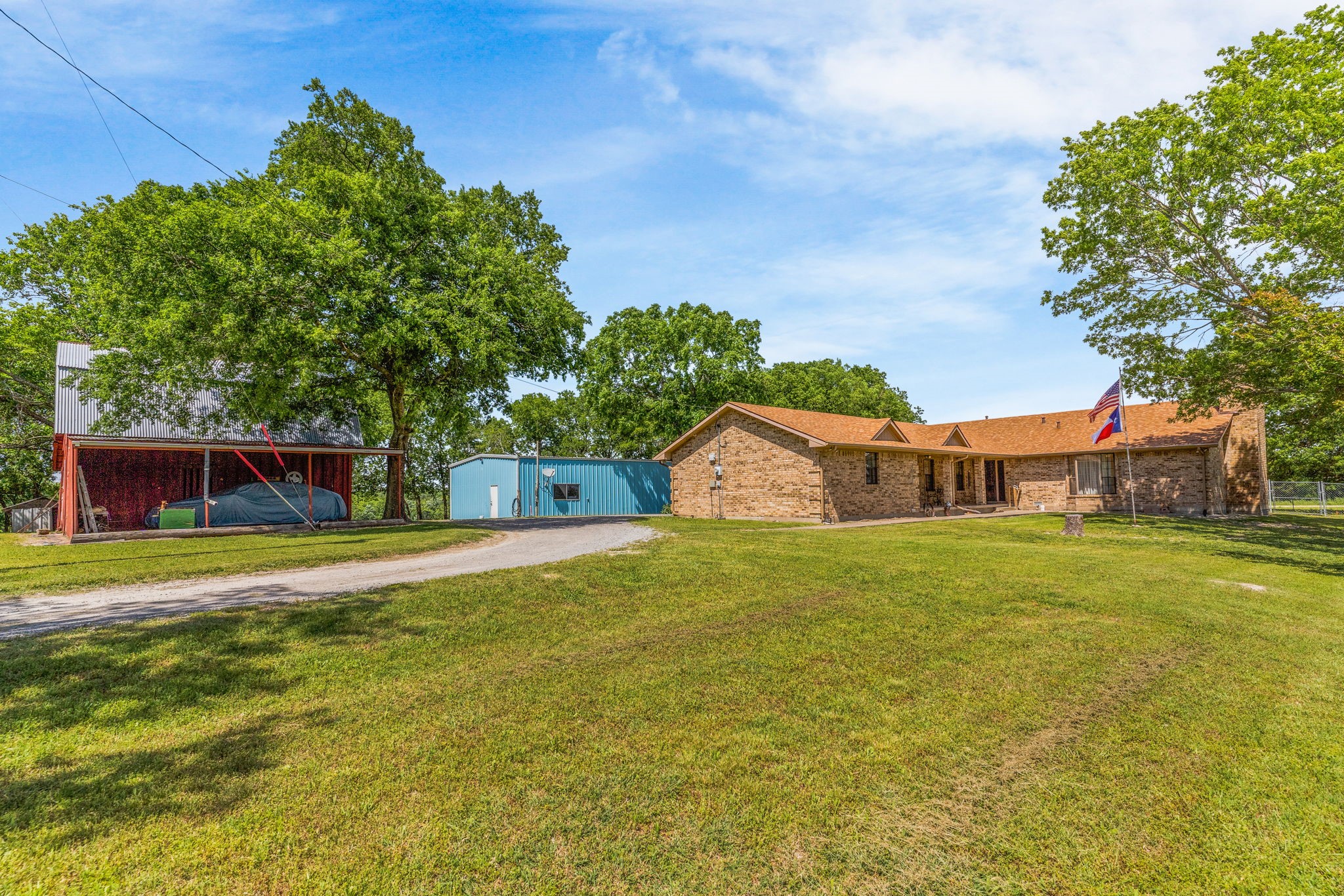 992 Tolson Avenue Van Alstyne TX 75495
