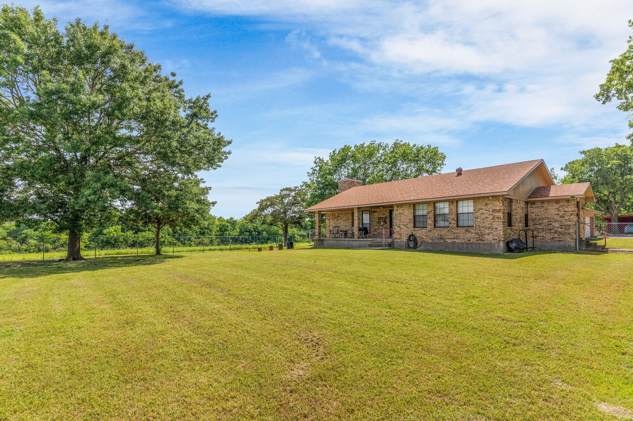 992 Tolson Avenue Van Alstyne TX 75495