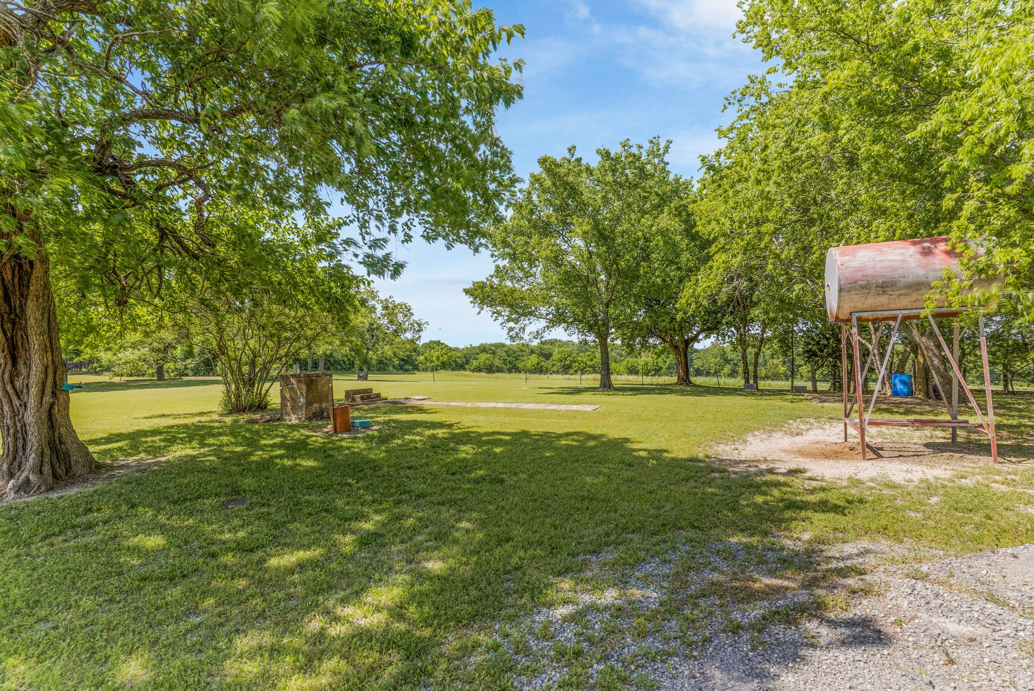 992 Tolson Avenue Van Alstyne TX 75495