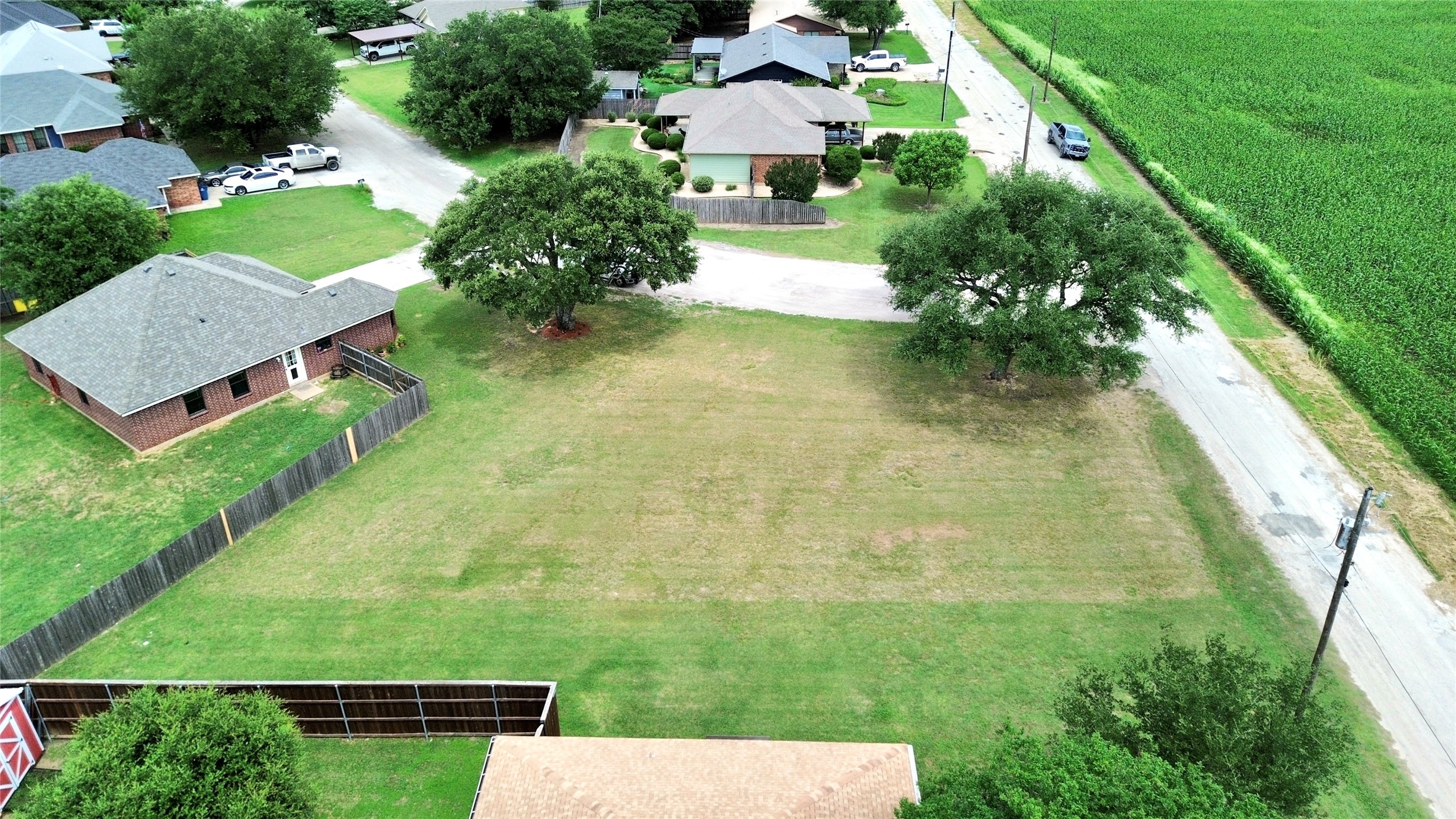 612 Milford Street Itasca TX 76055