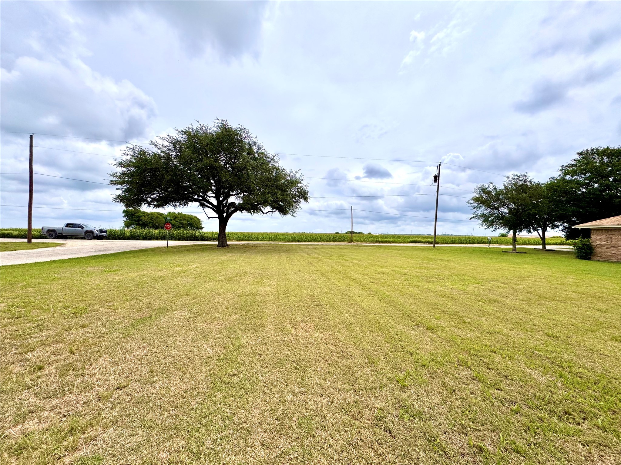 612 Milford Street Itasca TX 76055