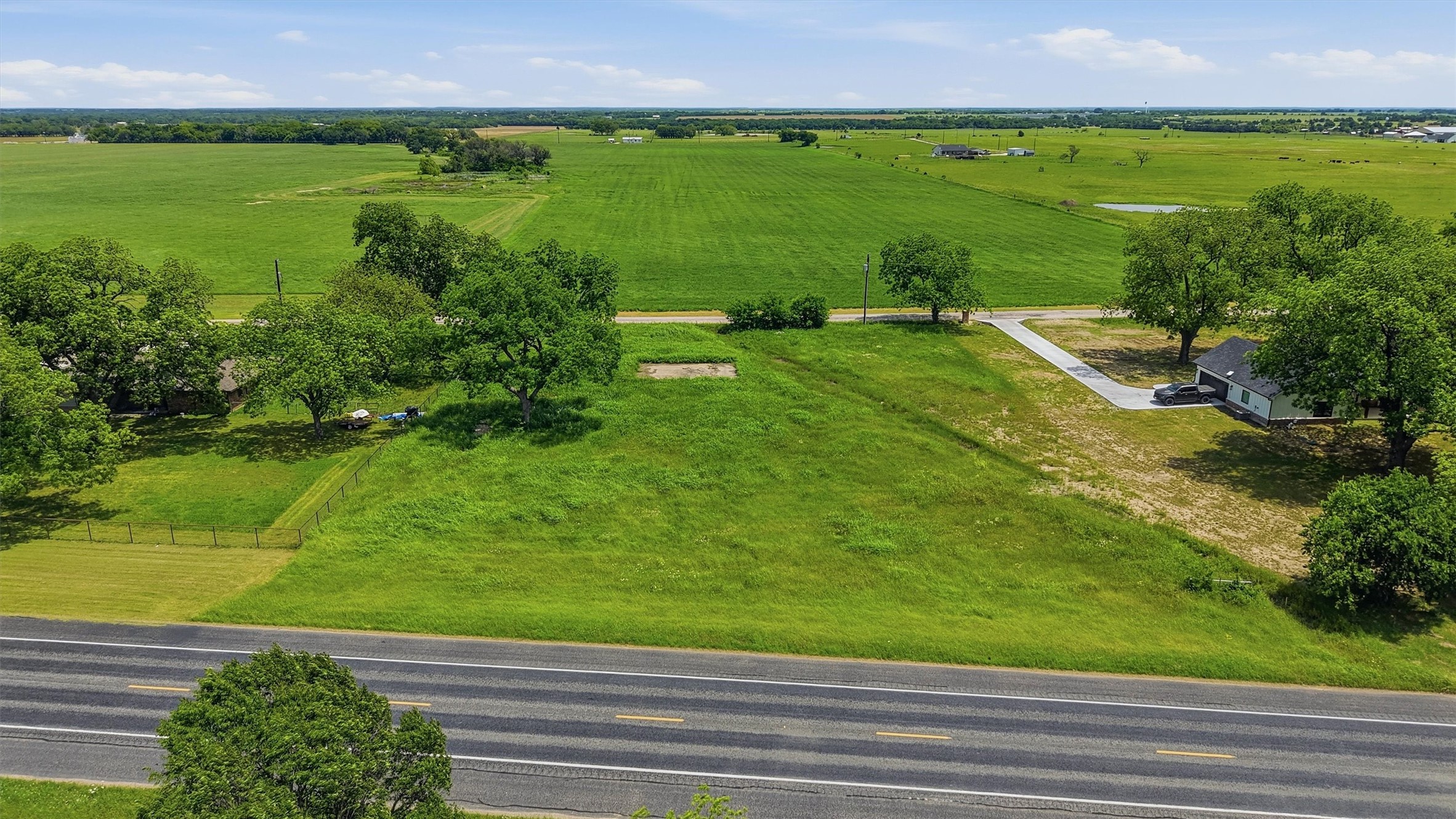 5283 Old Town Road Whitesboro TX 76273