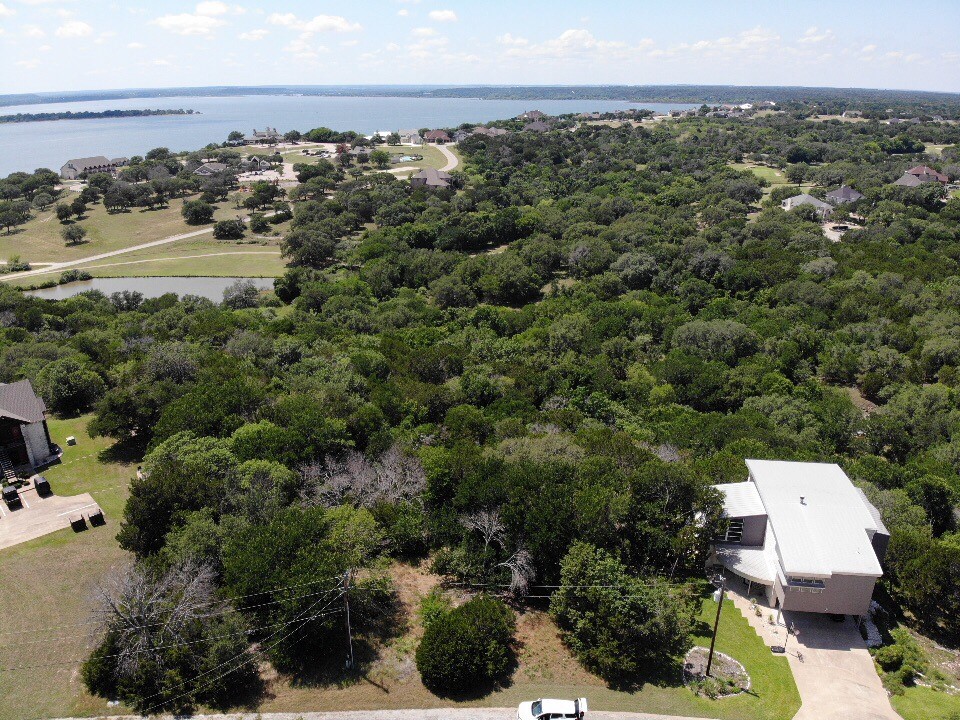 404 Heartwood Circle Whitney TX 76692