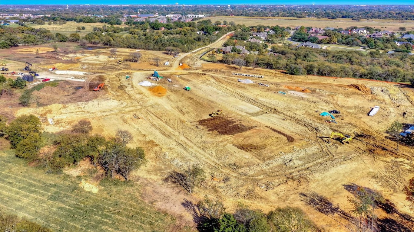 2708 Spring Lake Drive Sherman TX 75092