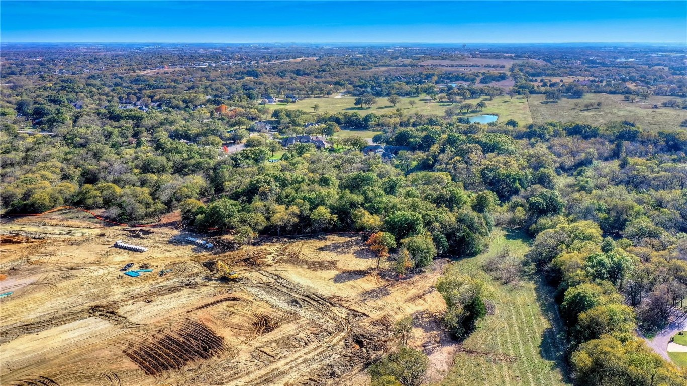 2708 Spring Lake Drive Sherman TX 75092