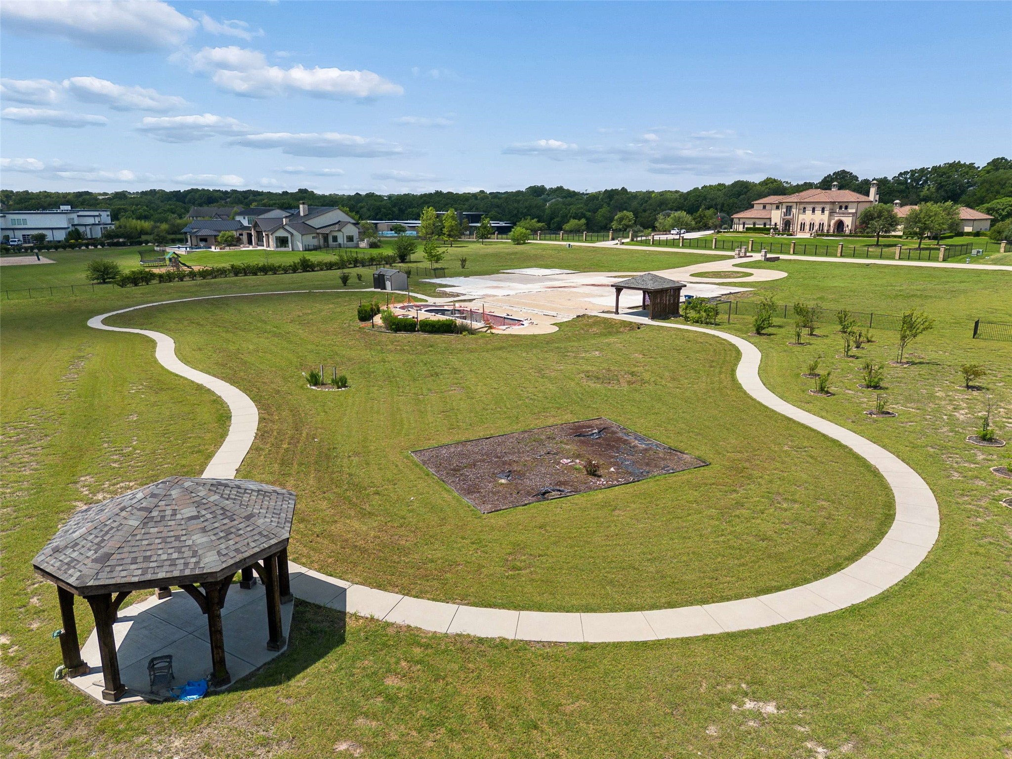 2400 Whispering Acres Lane Lucas TX 75002
