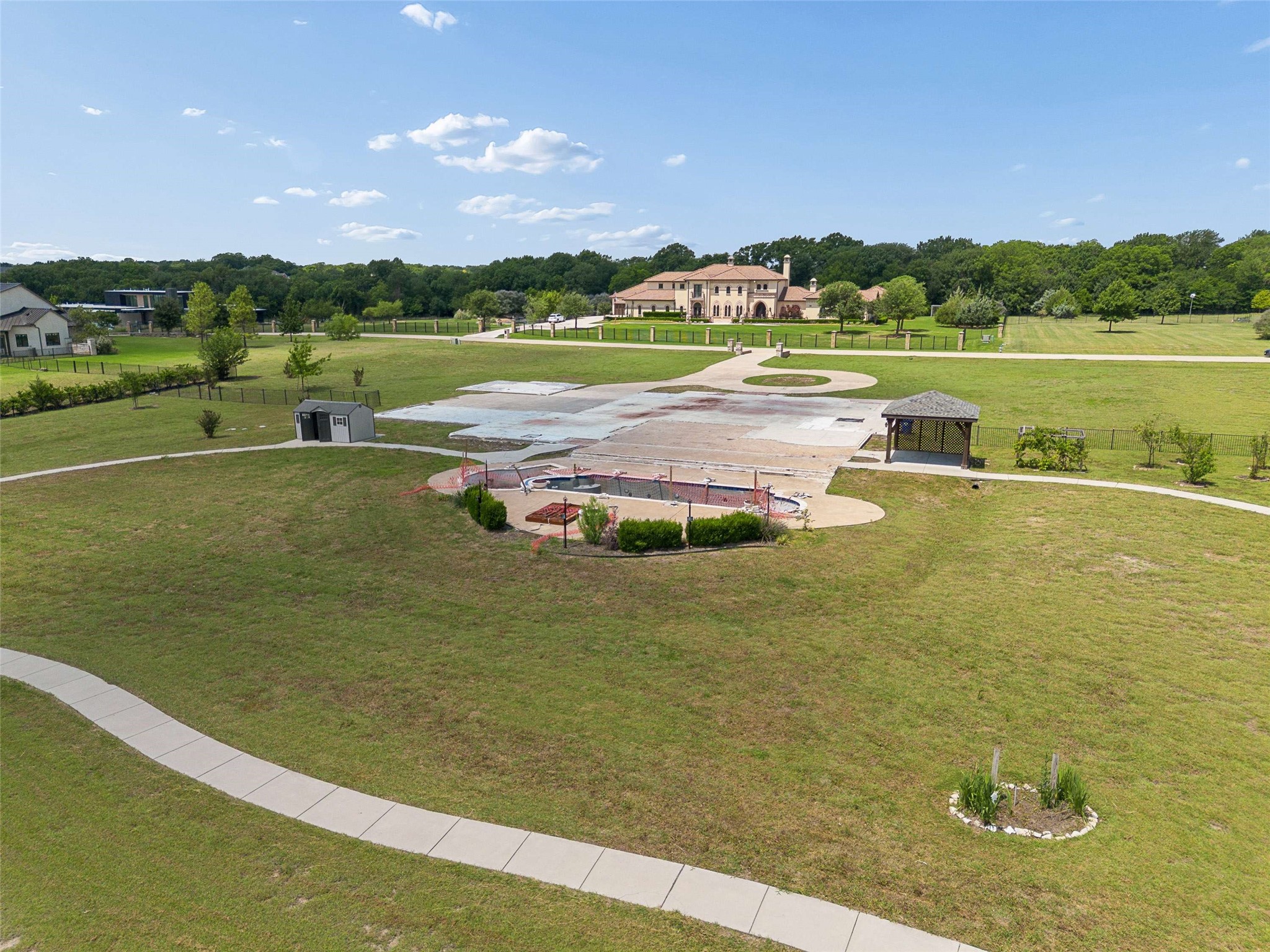 2400 Whispering Acres Lane Lucas TX 75002