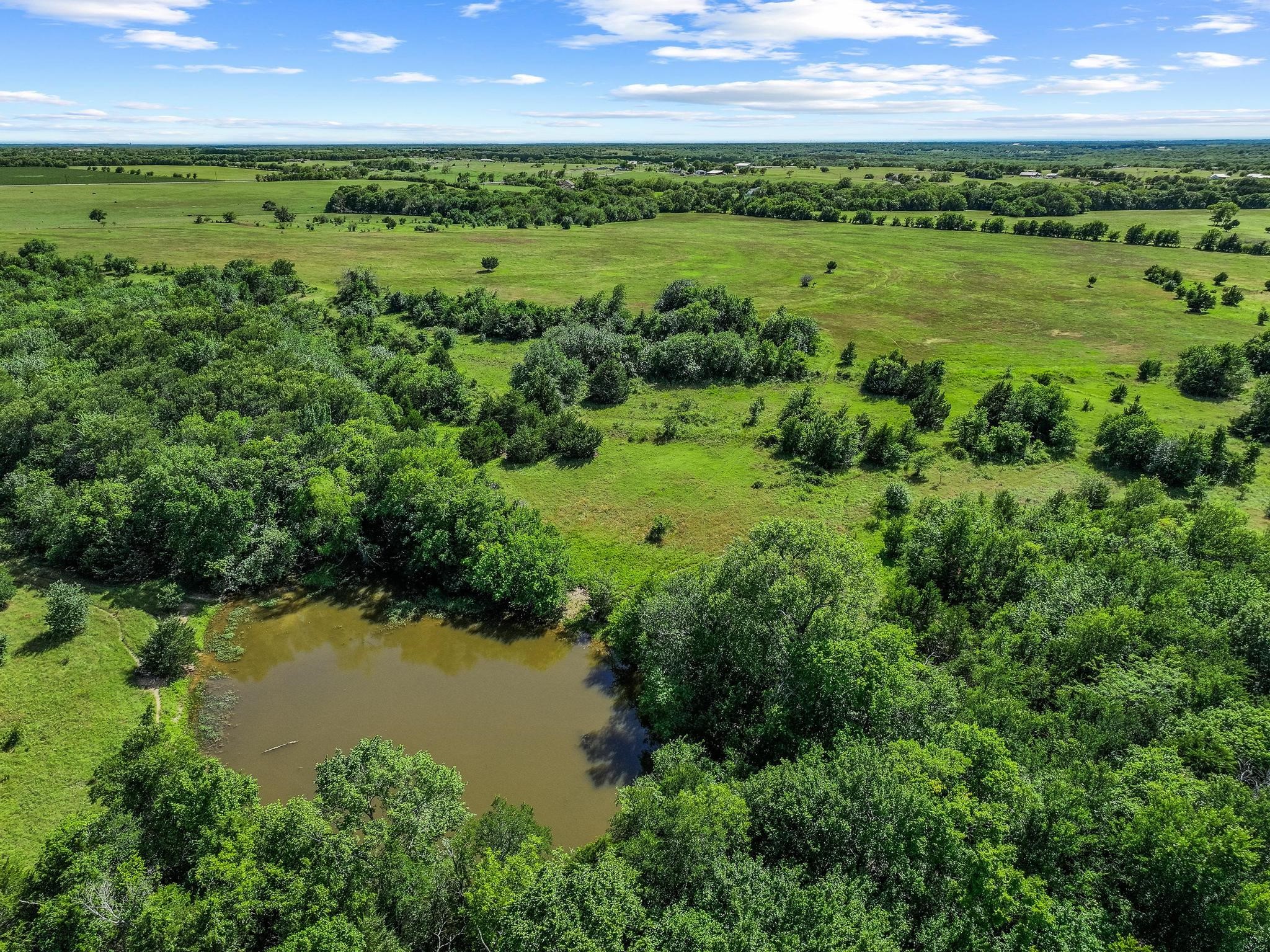 0000 Fm 697 Whitewright TX 75491