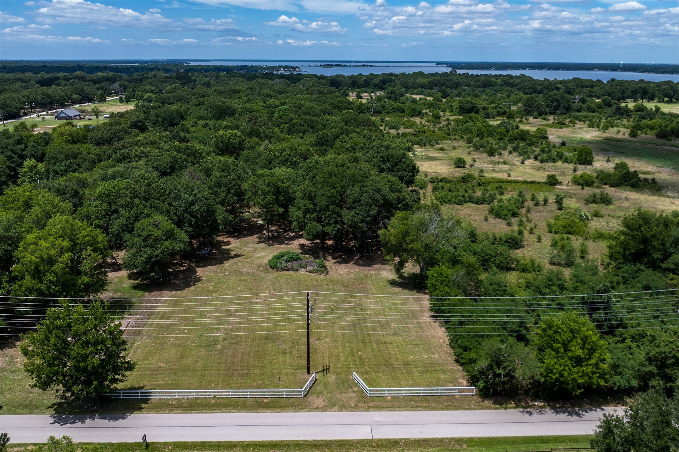 212 E Will White Road Tool TX 75143