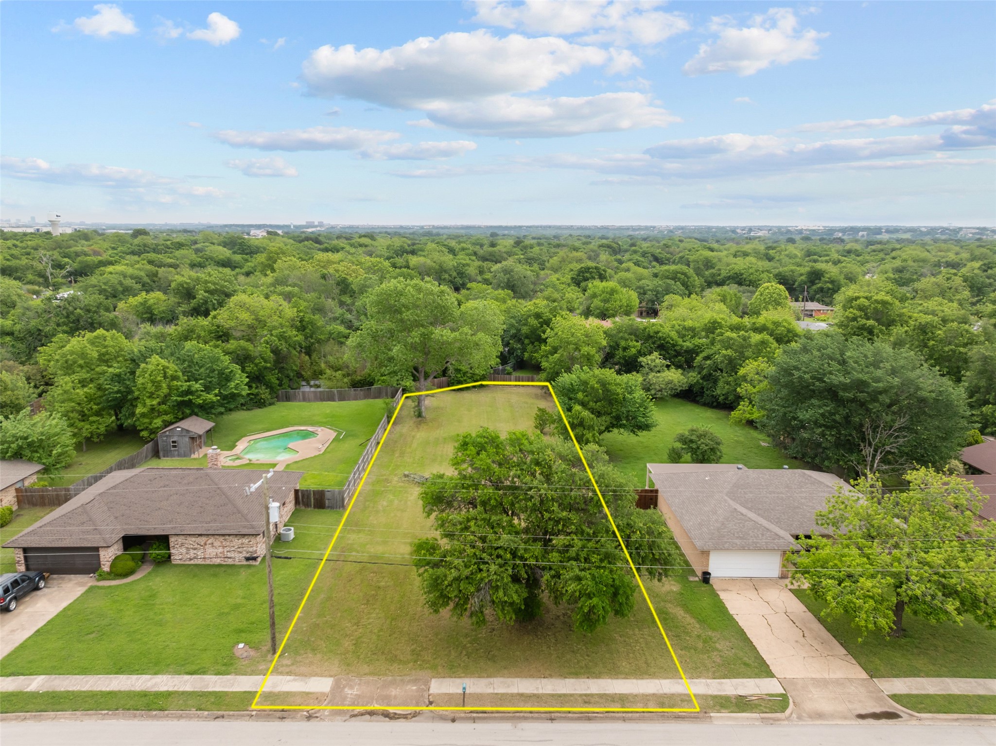 1023 Bryant Street Benbrook TX 76126