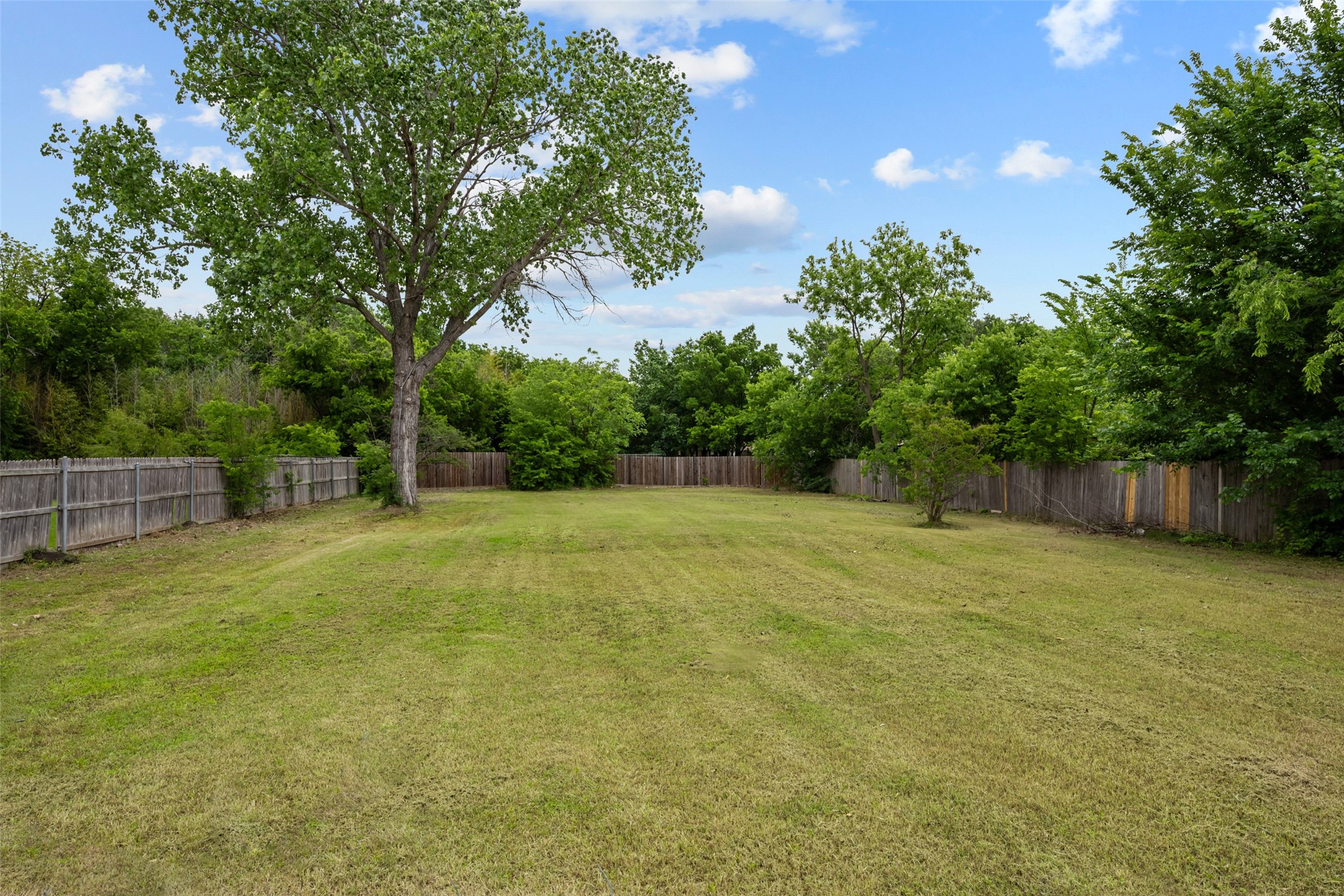 1023 Bryant Street Benbrook TX 76126